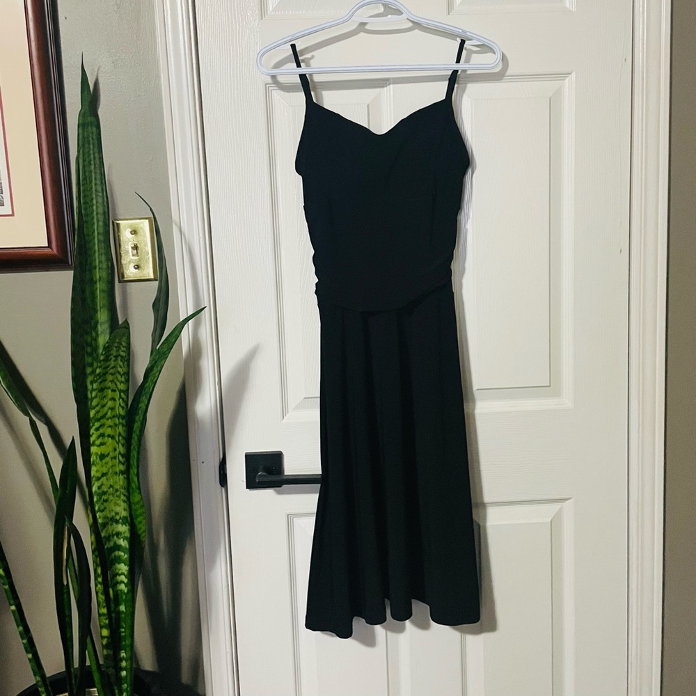 Jessica Beautiful Black Dress Adjustable Straps Size Small